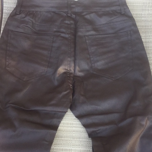 BROWN ELASTIC COATED FAUX LEATHER PANTS - Picture 3 of 8